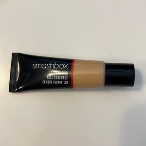 NEW Full Size Smashbox Studio Skin Full Coverage 24 hour foundation